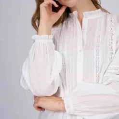 Femme Mise Au Green Blouse à détails