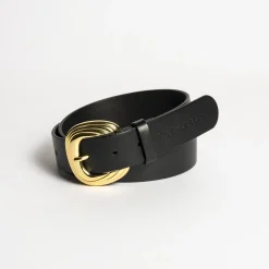 Femme Mise Au Green Ceinture signature avec boucle travaillée