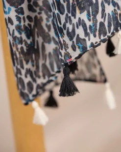 Femme Mise Au Green Chèche Carmen