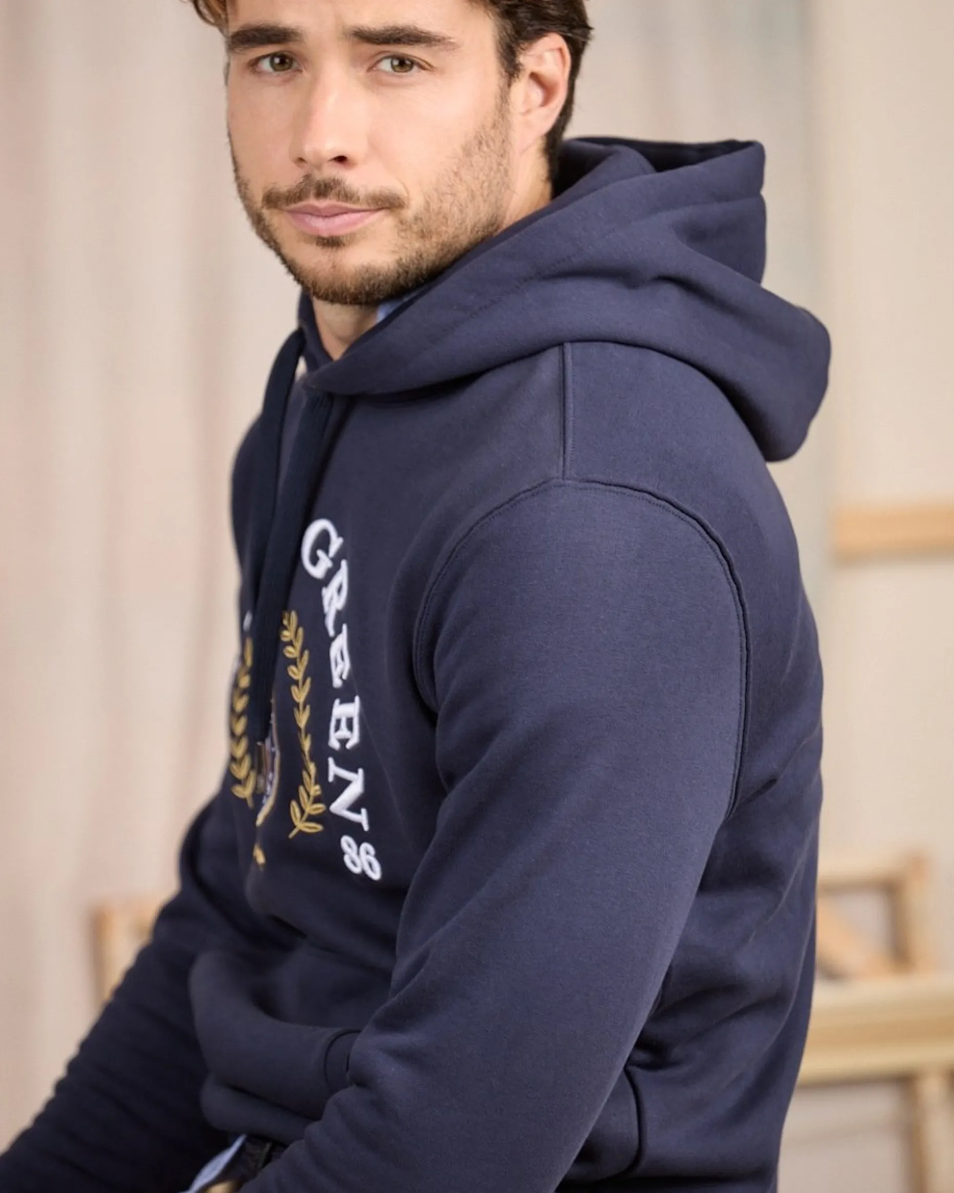 Homme Mise Au Green Hoodie blason bleu marine
