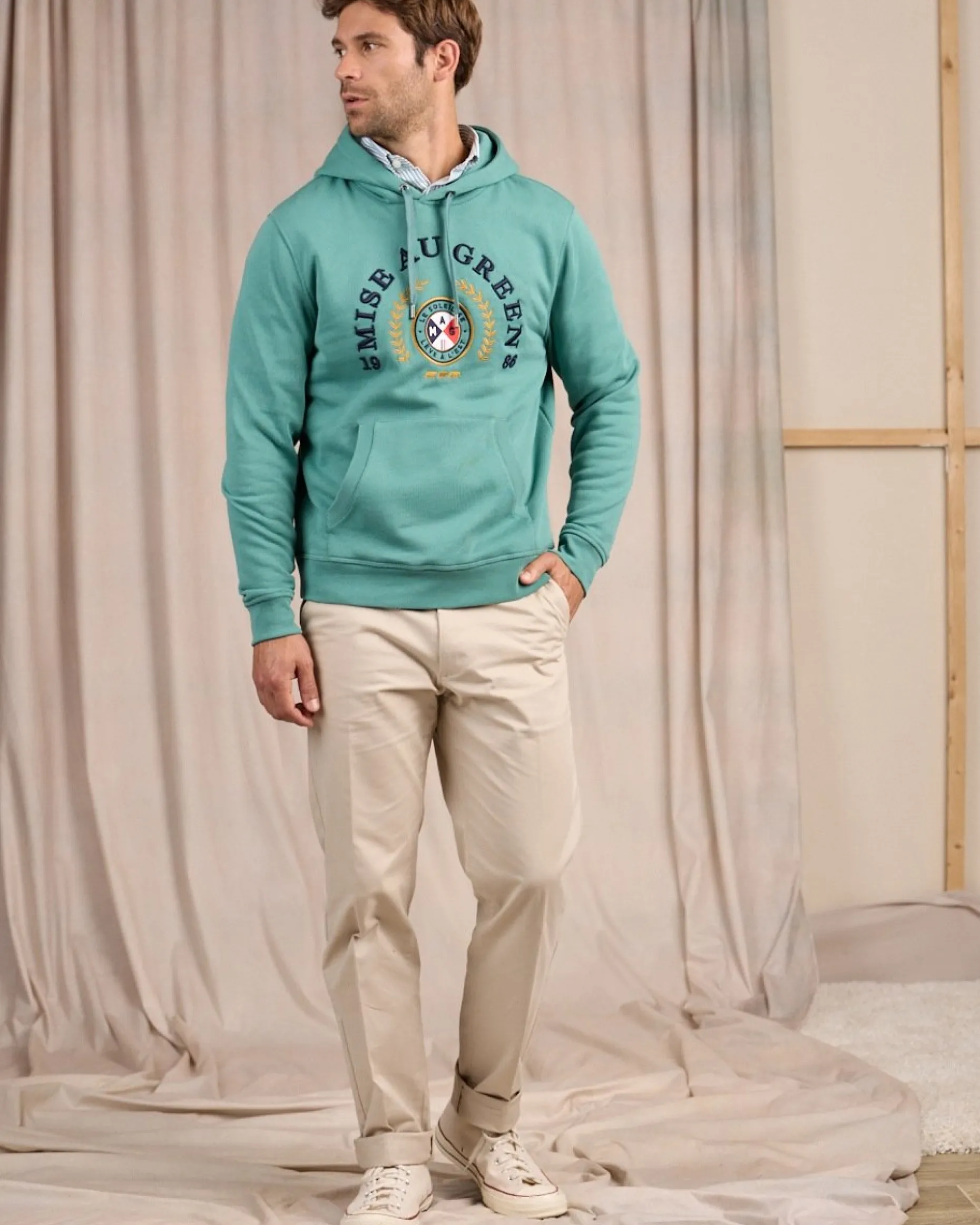Homme Mise Au Green Hoodie blason