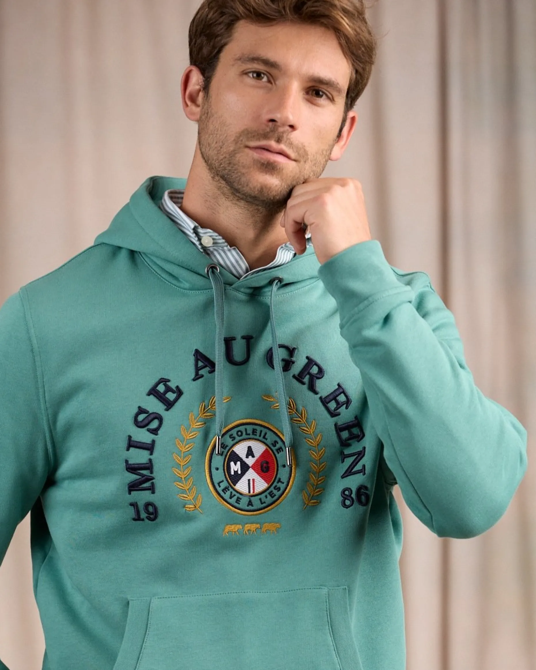 Homme Mise Au Green Hoodie blason