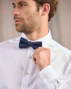 Homme Mise Au Green Nœud Papillon Carson bleu marine