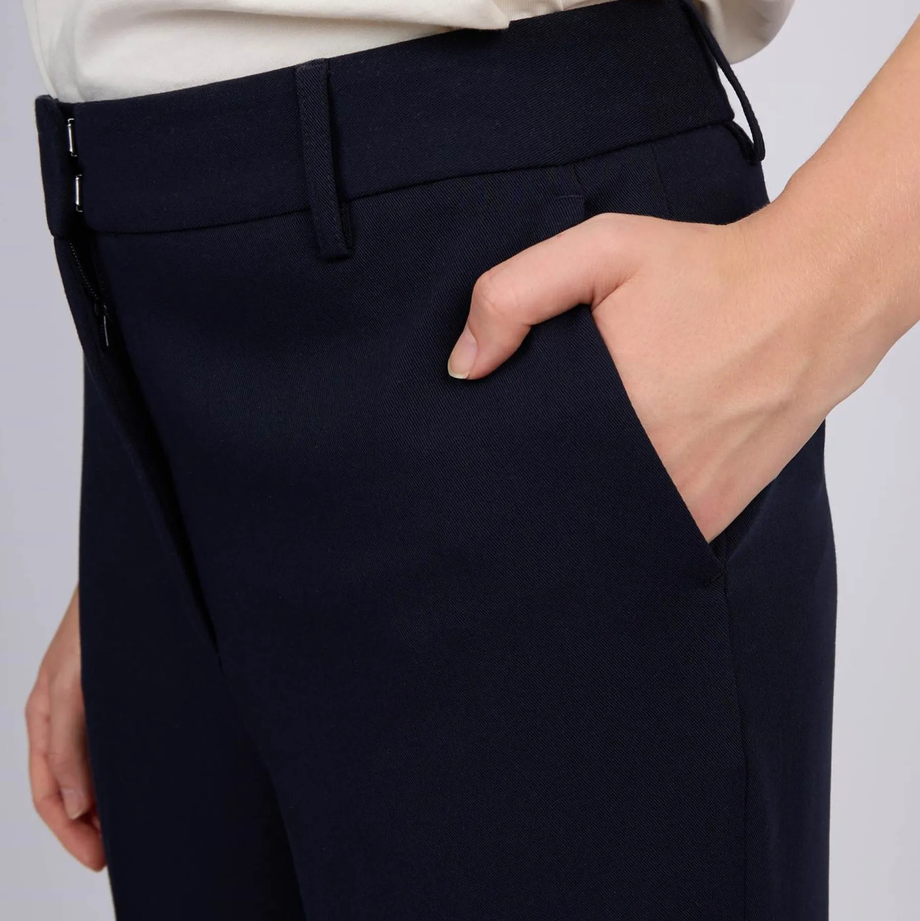 Femme Mise Au Green Pantalon Carlos bleu marine