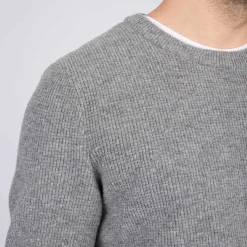 Homme Mise Au Green Pull point grain de riz