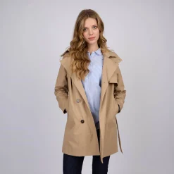 Femme Mise Au Green Trench coat