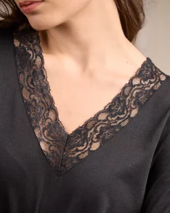 Femme Mise Au Green T-shirt à dentelle