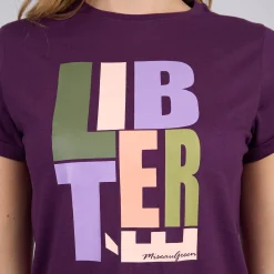 Femme Mise Au Green T-shirt message